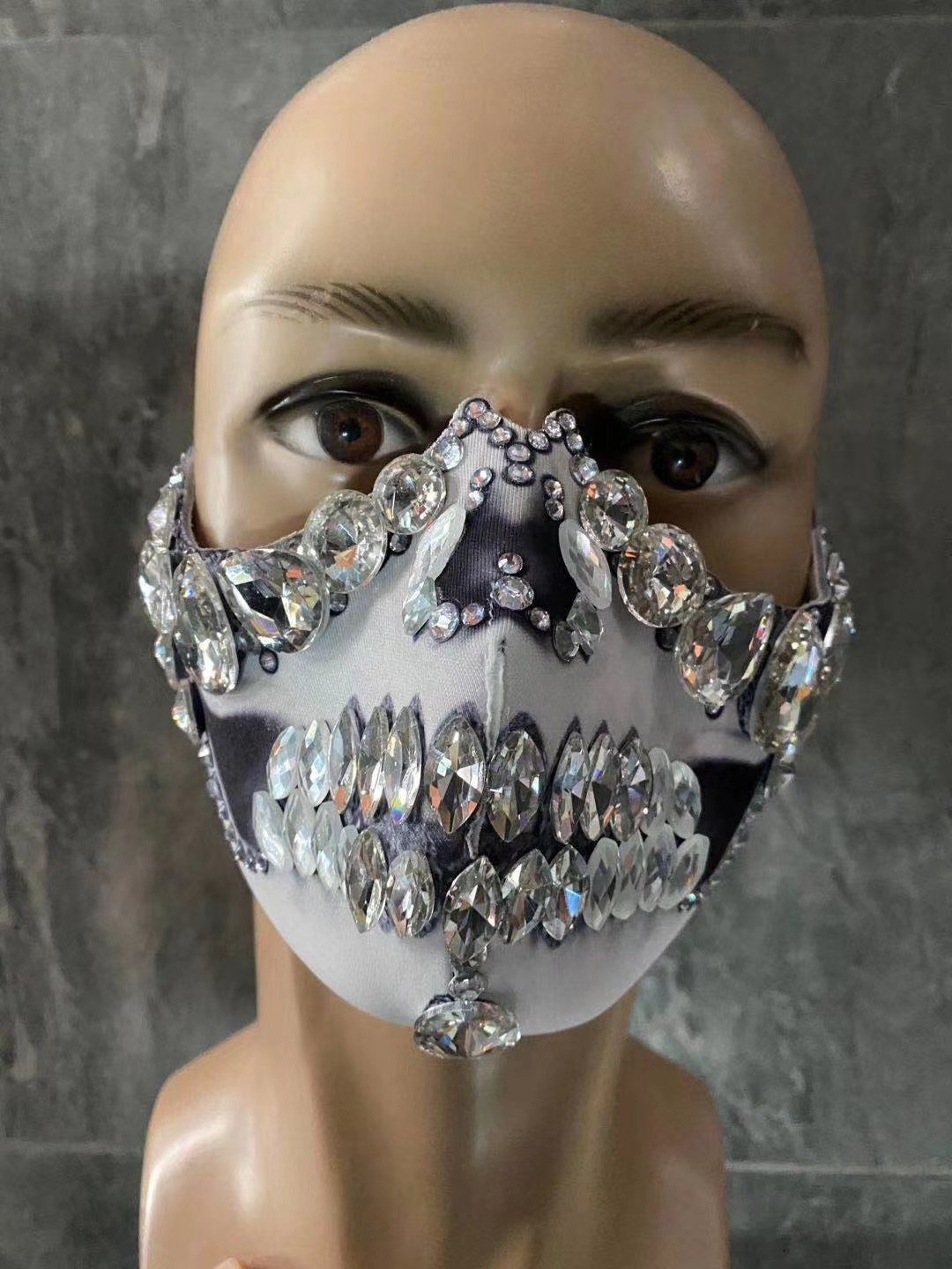 Skull Mask white