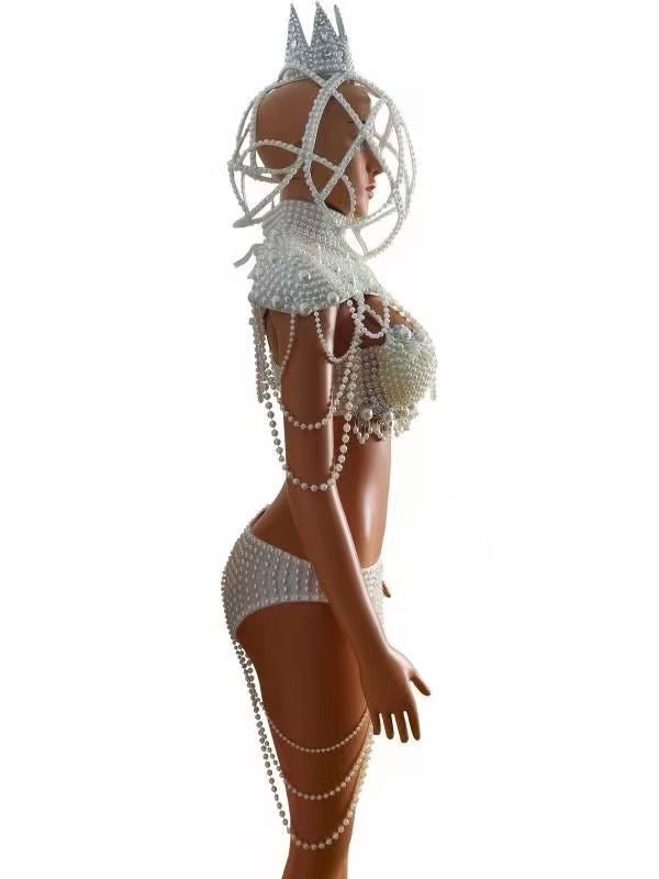 Queen of Pearls headpiece white and silver